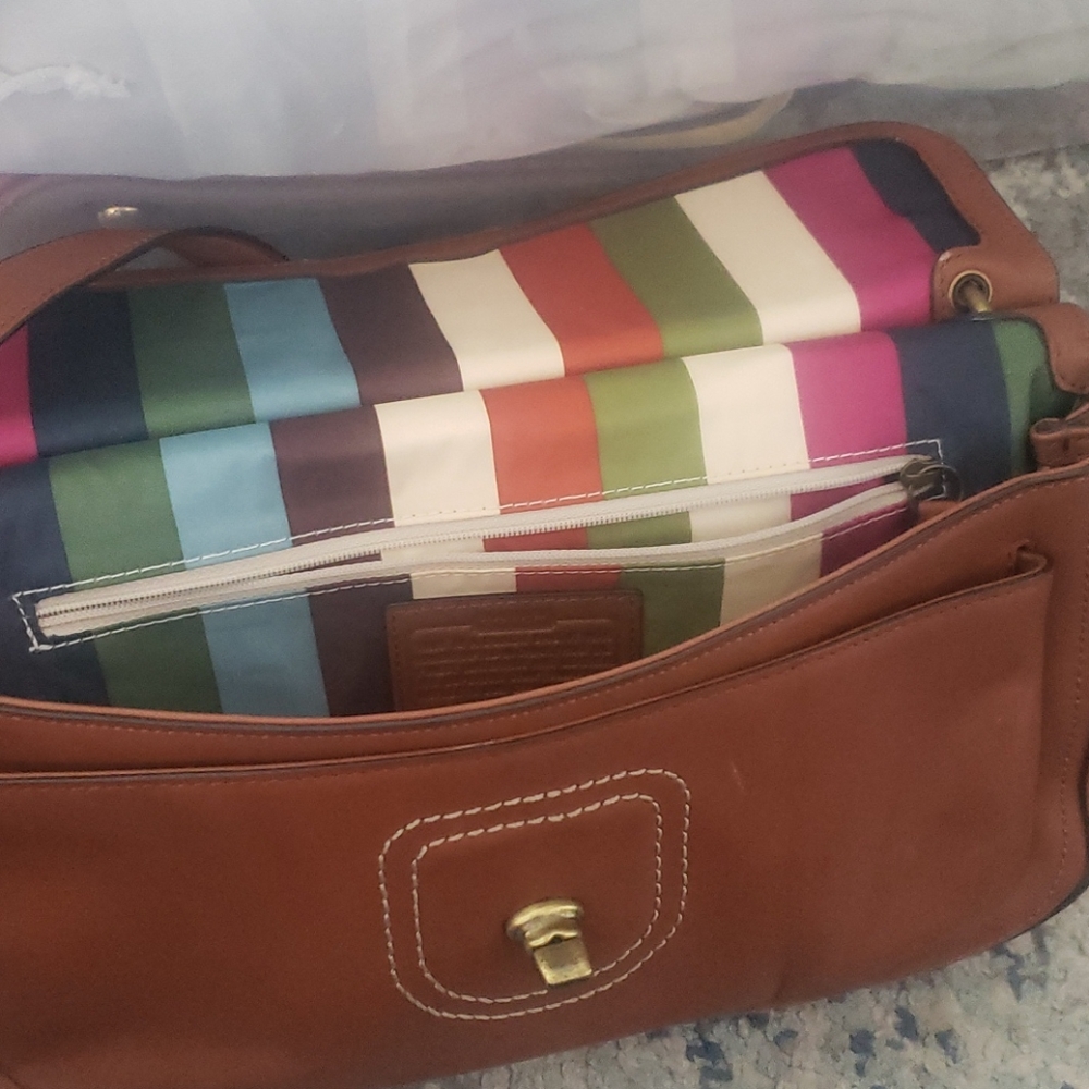 Coach Tan Crossbody Bag - Picture 4 of 10